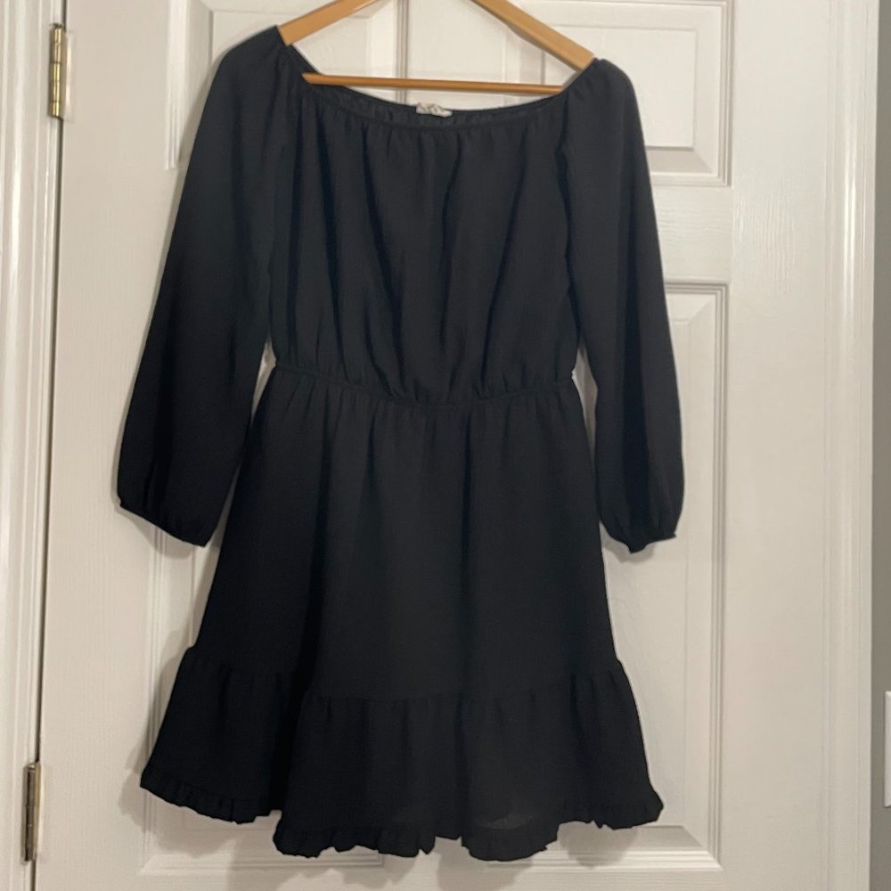 Peach Love Women's Black Off The Shoulders Long Sleeve Ruffle Dress Size Small